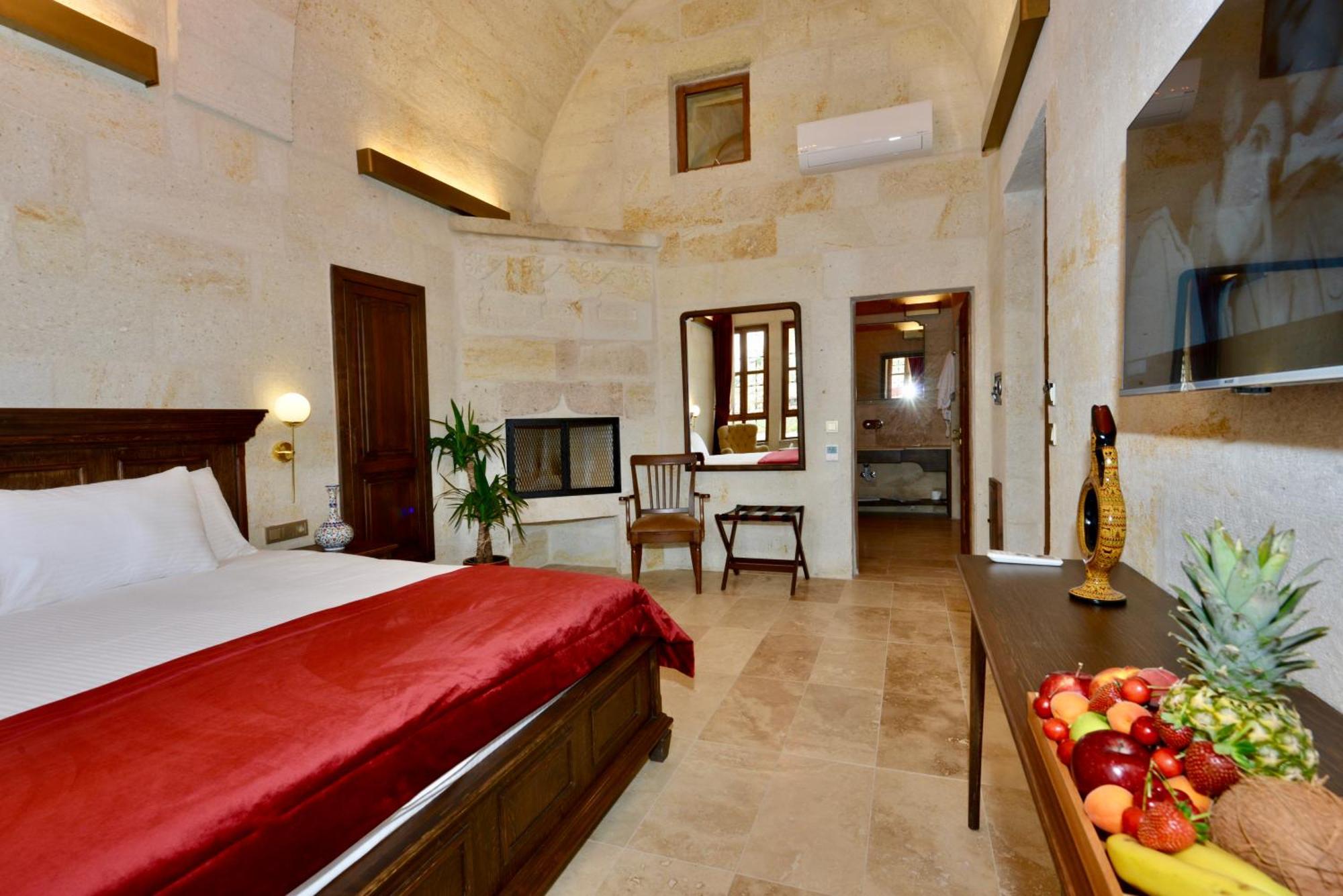 Evanthia Cave Suites Ürgüp Bilik gambar
