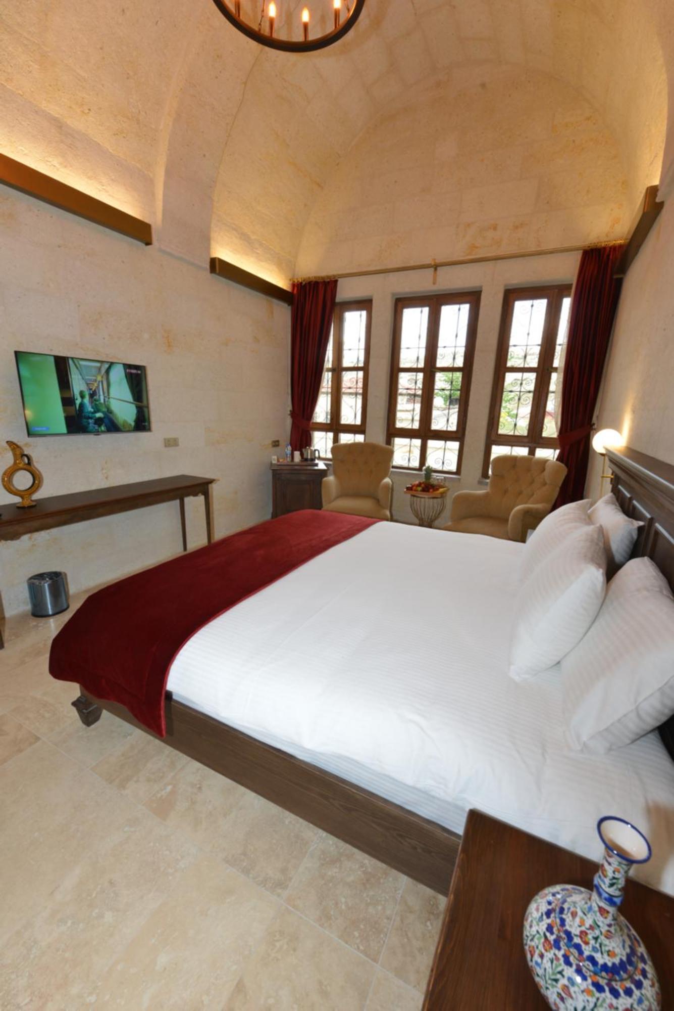 Evanthia Cave Suites Ürgüp Bilik gambar